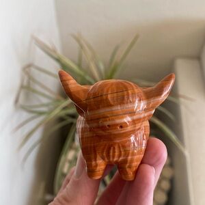 Adorable highland cow carved crystal